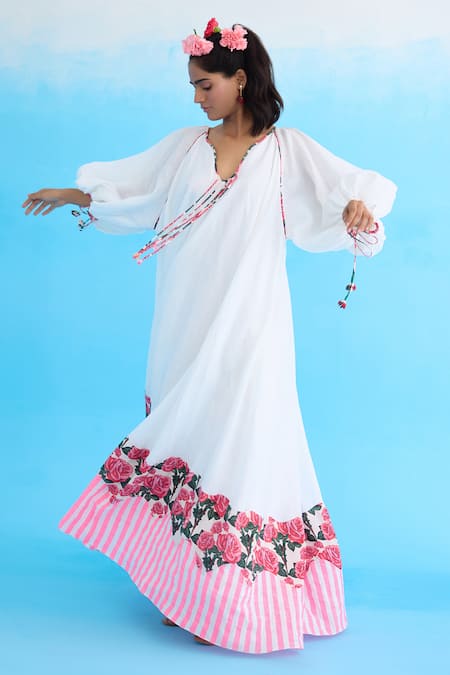 Buy Nikasha White Cotton, Linen Split V-neck Bubble Sleeve Maxi Dress Buy_Nikasha_White Cotton, Linen Split V-neck Bubble Sleeve Maxi Dress