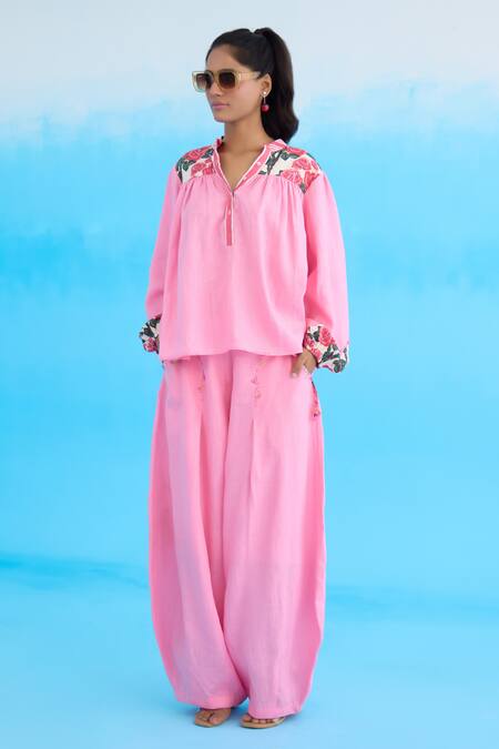 Nikasha Pink Cotton, Linen Embroidery Bandeau Neck Rose Bubble Sleeve Top Online at Aza Fashions Nikasha_Pink Cotton, Linen Embroidery Bandeau Neck Rose Bubble Sleeve Top _Online_at_Aza_Fashions