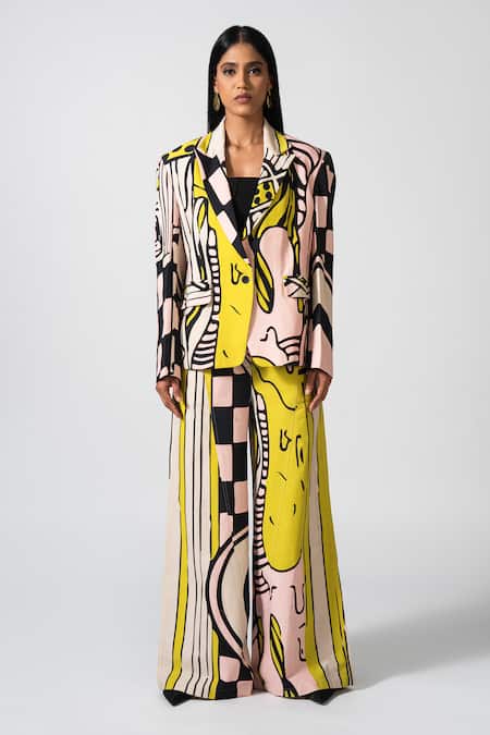 Pocketful Of Cherrie_Pink Cotton, Twill Dolce Incanto Printed Blazer _Online_at_Aza_Fashions