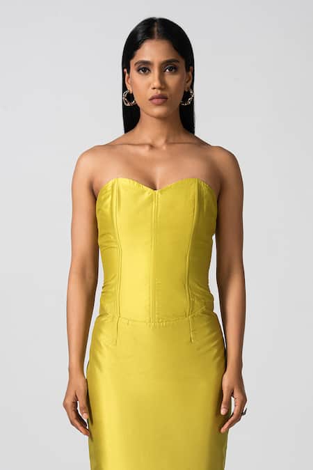 Pocketful Of Cherrie Yellow Taffeta Sweetheart Neck Electric Glow Neon Bodycon Dress Online at Aza Fashions Pocketful Of Cherrie_Yellow Taffeta Sweetheart Neck Electric Glow Neon Bodycon Dress _Online_at_Aza_Fashions