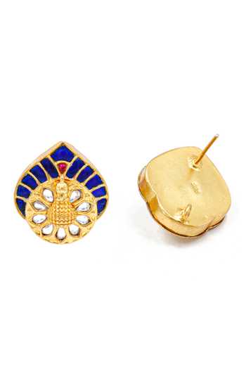 Sangeeta Boochra Gold Plated Lace, Stones Floral Cutwork Embellished Studs Online at Aza Fashions Sangeeta Boochra_Gold Plated Lace, Stones Floral Cutwork Embellished Studs _Online_at_Aza_Fashions