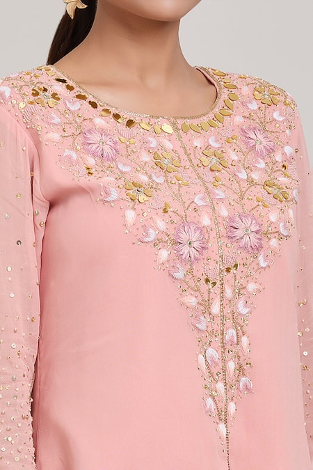 Shop_Aaryaa By Kashveen Kohli_Peach Georgette, Satin Thread And Acrylic Short Kurta & Bell Bottom Pant Set _Online_at_Aza_Fashions