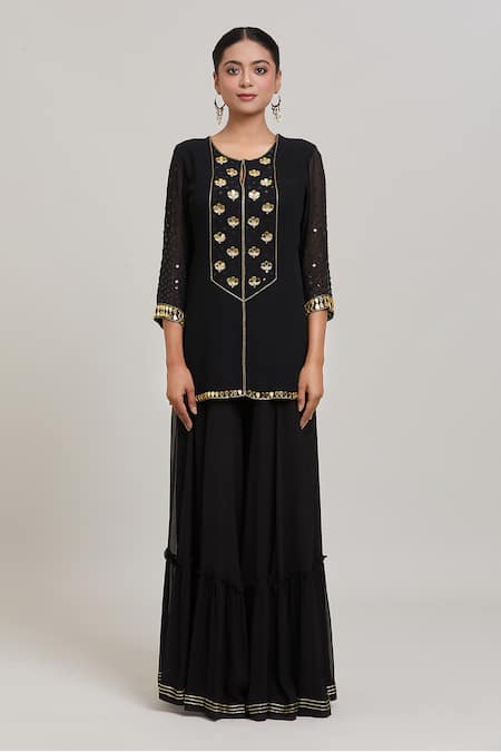 Aaryaa By Kashveen Kohli Black Chiffon, Georgette Embroidery Round Neck Acrylic Short Kurta Sharara Set Online at Aza Fashions Aaryaa By Kashveen Kohli_Black Chiffon, Georgette Embroidery Round Neck Acrylic Short Kurta Sharara Set _Online_at_Aza_Fashions