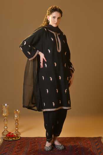 Tulpalav_Black Linen, Organza Embroidery Round Neck Paisley Hand Pheran Kurta Set_Online_at_Aza_Fashions