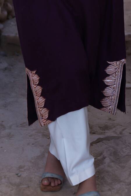 Tulpalav_Wine Pashmina, Wool Embroidery Round Neck Pheran Kurta Salwar Set_at_Aza_Fashions