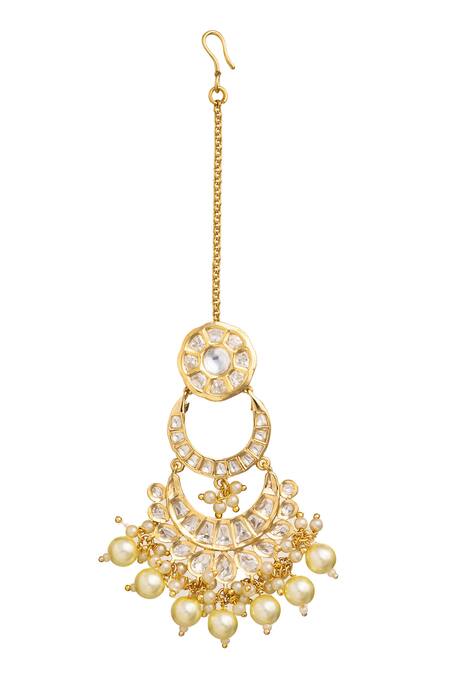 Shop Curio Cottage Gold Plated Chaand Kundan Studded Maangtikka at Aza Fashions Shop_Curio Cottage_Gold Plated Chaand Kundan Studded Maangtikka_at_Aza_Fashions