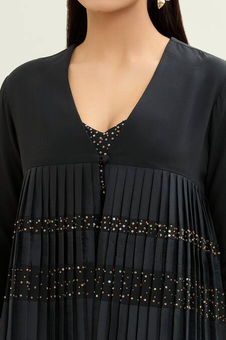 Shreeka_Black Crepe, Lycra Sequins Floral Burst Embellished Pleated Cape Jacket Set _at_Aza_Fashions
