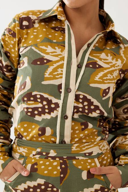 Koai Green Poplin Collared Botanical Print Shirt at Aza Fashions Koai_Green Poplin Collared Botanical Print Shirt _at_Aza_Fashions