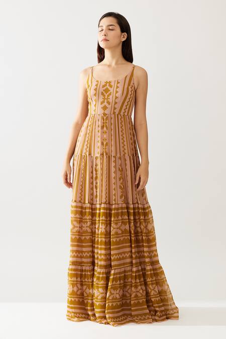 Koai Pink Chiffon Round Neck Geometric Print Dress Online at Aza Fashions Koai_Pink Chiffon Round Neck Geometric Print Dress _Online_at_Aza_Fashions