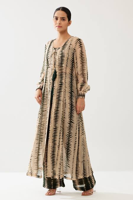 Buy Koai Green Geometric Print Cape Online at Aza Fashions Buy_Koai_Green Geometric Print Cape _Online_at_Aza_Fashions