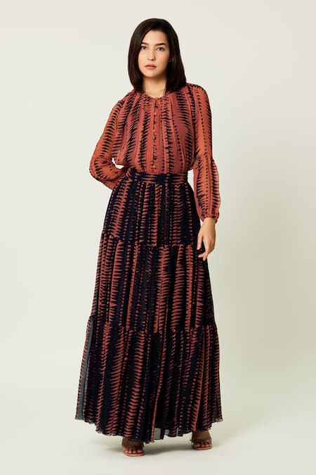 Buy_Koai_Pink Chiffon V-neck Carnival Print Blouson Top _Online_at_Aza_Fashions
