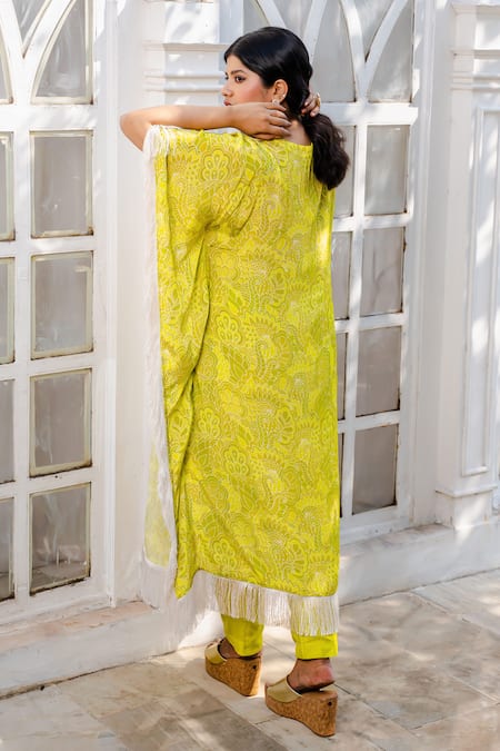 Megha Pitti Floral Print Embellished Kaftan With Pant 