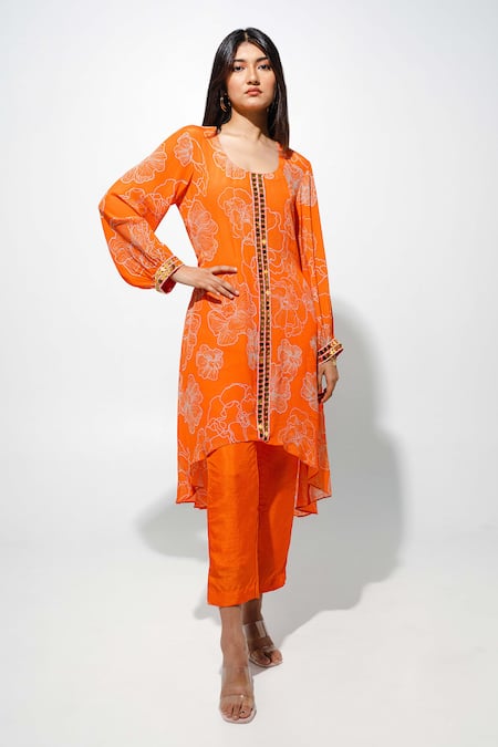 Megha Pitti Floral Print High-Low Kurta With Pant 