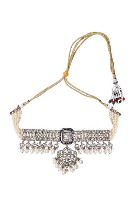 Shop_Auraa Trends_Green Beads, Diamonds Kundan Embellished Pendant Necklace Set_Online_at_Aza_Fashions