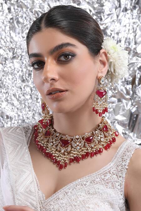 Shop_Auraa Trends_Red Beads, Diamonds Carved Cutwork Necklace Set 