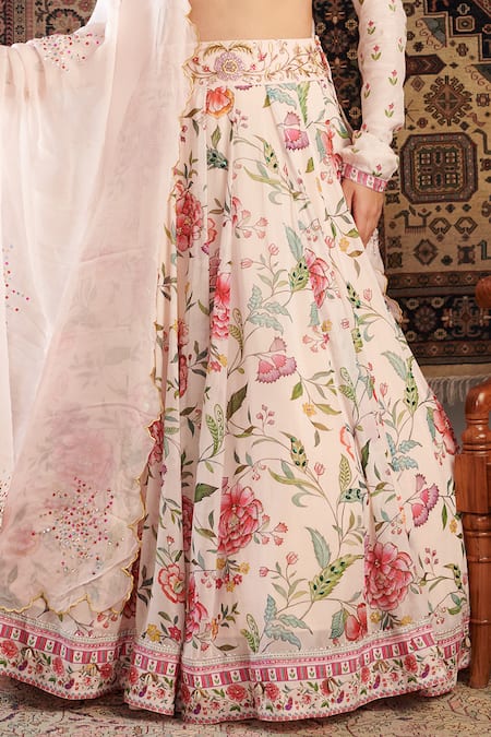 Buy_Negra Elegante_Ivory Organza, Georgette Embroidery, Zara Floral Pattern Lehenga Blouse Set _Online_at_Aza_Fashions