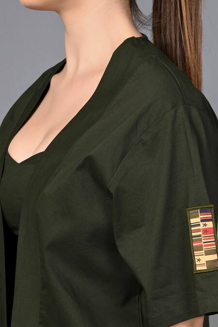 Shop Tuna London - {Tuna Active} Green Cotton Patchwork Open , Crew Plain Jacket And Yoga Pant Set Online at Aza Fashions Shop_Tuna London - {Tuna Active}_Green Cotton Patchwork Open , Crew Plain Jacket And Yoga Pant Set _Online_at_Aza_Fashions