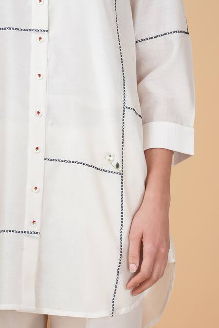 Arcvsh By Pallavi Singh Ivory Silk, Chanderi Embroidery Collared Cross Stritch Shirt And Pant Set at Aza Fashions Arcvsh By Pallavi Singh_Ivory Silk, Chanderi Embroidery Collared Cross Stritch Shirt And Pant Set _at_Aza_Fashions