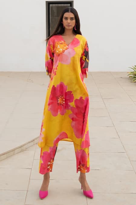 Silai Studio Floral Print A-Line Kurta 