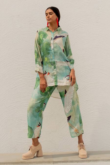 Buy Silai Studio Green Silk, Voile Collared Bird Print Shirt And Pant Set Buy_Silai Studio_Green Silk, Voile Collared Bird Print Shirt And Pant Set
