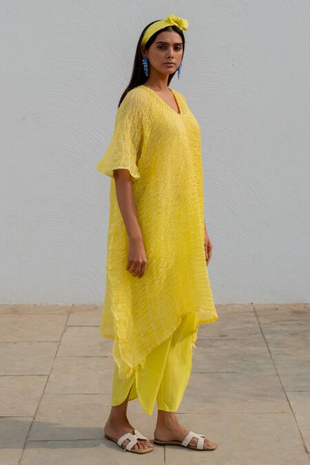Shop Silai Studio Yellow Chanderi V-neck Textured Kaftan Pant Set Online at Aza Fashions Shop_Silai Studio_Yellow Chanderi V-neck Textured Kaftan Pant Set _Online_at_Aza_Fashions