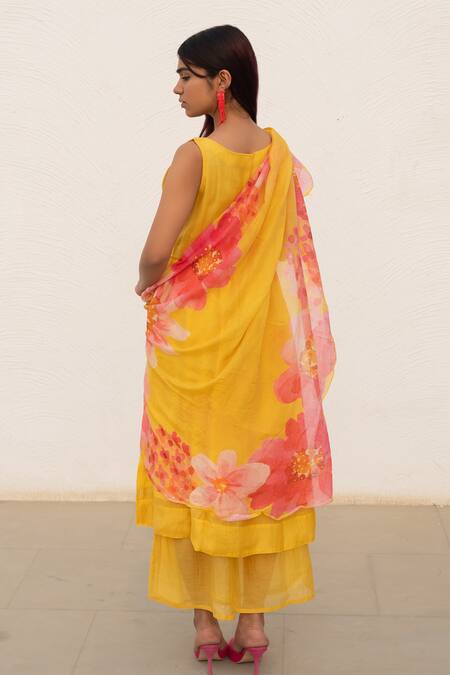 Shop Silai Studio Yellow Chanderi Embroidery Round Neck Anarkali Set With Printed Dupatta at Aza Fashions Shop_Silai Studio_Yellow Chanderi Embroidery Round Neck Anarkali Set With Printed Dupatta_at_Aza_Fashions