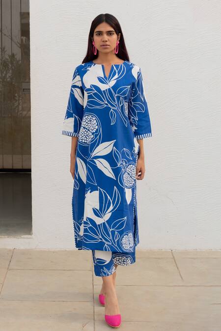 Shop_Silai Studio_Blue Cotton Printed Fruit Notched Anar Kurta _at_Aza_Fashions