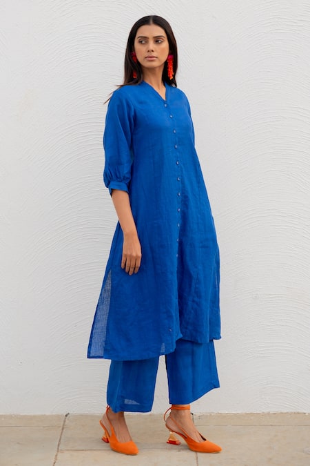 Buy_Silai Studio_Blue Linen V-neck Solid Kurta With Pant _Online_at_Aza_Fashions