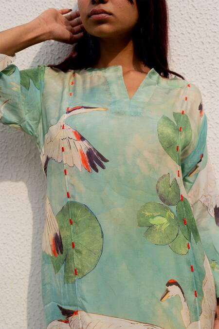 Buy_Silai Studio_Green Silk Voile Printed Crane Notched Leaf Kurta With Pant 