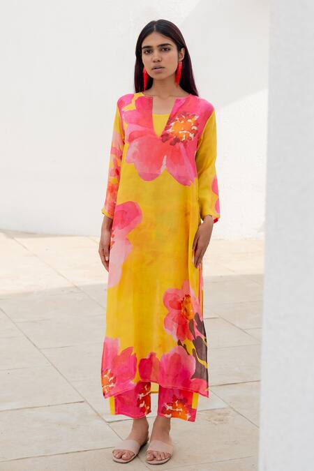 Shop_Silai Studio_Yellow Silk Voile Printed Floral Notched Watercolour Kurta _Online_at_Aza_Fashions