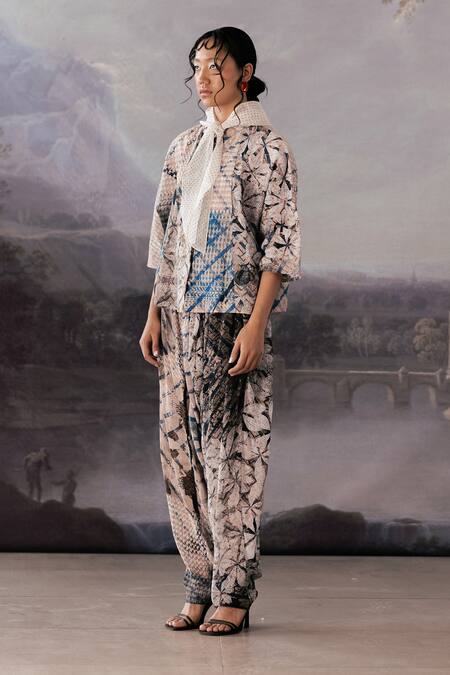 Shop_Yavi_Ivory Crepe Print Abstract Jacket Gathered Pant  _Online_at_Aza_Fashions