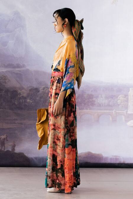 Buy_Yavi_Multi Color Crepe Jeremy Printed Skirt 