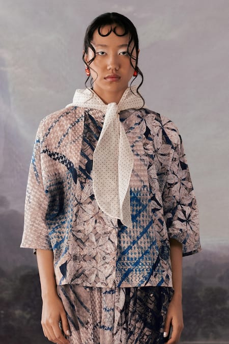 Shop Yavi Ivory Cotton Collared Maya Printed Top Online at Aza Fashions Shop_Yavi_Ivory Cotton Collared Maya Printed Top _Online_at_Aza_Fashions