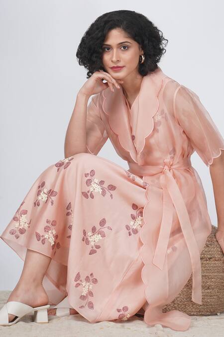 Arcvsh By Pallavi Singh Pink Organza, Silk, Chanderi Embroidery Sakura Print Dress With Scalloped Jacket at Aza Fashions Arcvsh By Pallavi Singh_Pink Organza, Silk, Chanderi Embroidery Sakura Print Dress With Scalloped Jacket _at_Aza_Fashions