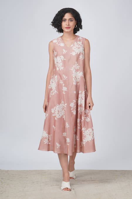 Arcvsh By Pallavi Singh Beige Organza, Silk, Chanderi Embroidery Yuri Print Dress With Striped Jacket Online at Aza Fashions Arcvsh By Pallavi Singh_Beige Organza, Silk, Chanderi Embroidery Yuri Print Dress With Striped Jacket _Online_at_Aza_Fashions