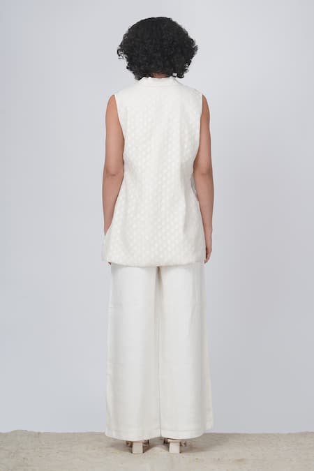 Shop Arcvsh By Pallavi Singh Ivory Chanderi, Linen Embroidery V-neck Bara Jacket And Pant Set at Aza Fashions Shop_Arcvsh By Pallavi Singh_Ivory Chanderi, Linen Embroidery V-neck Bara Jacket And Pant Set _at_Aza_Fashions