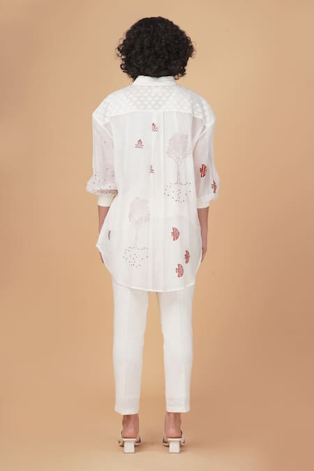Shop Arcvsh By Pallavi Singh Ivory , Chanderi Embroidery Shawl Hakoni Print Shirt And Pant Set at Aza Fashions Shop_Arcvsh By Pallavi Singh_Ivory , Chanderi Embroidery Shawl Hakoni Print Shirt And Pant Set _at_Aza_Fashions