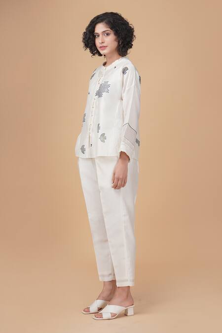 Arcvsh By Pallavi Singh Ivory , , Hakoni Block Print Shirt And Pant Set Online at Aza Fashions Arcvsh By Pallavi Singh_Ivory , , Hakoni Block Print Shirt And Pant Set _Online_at_Aza_Fashions