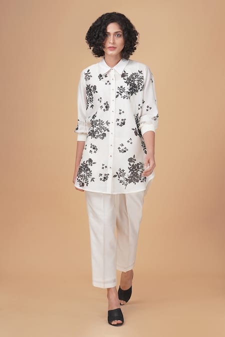 Arcvsh By Pallavi Singh Ivory Silk, Chanderi Embroidery Shawl Neck Yuri Floral Print Shirt And Pant Set at Aza Fashions Arcvsh By Pallavi Singh_Ivory Silk, Chanderi Embroidery Shawl Neck Yuri Floral Print Shirt And Pant Set _at_Aza_Fashions
