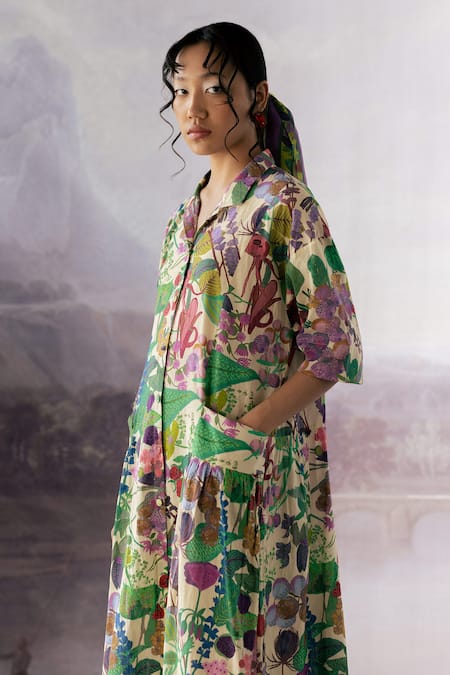Yavi_White Cotton Collared Laura Printed Dress _Online_at_Aza_Fashions