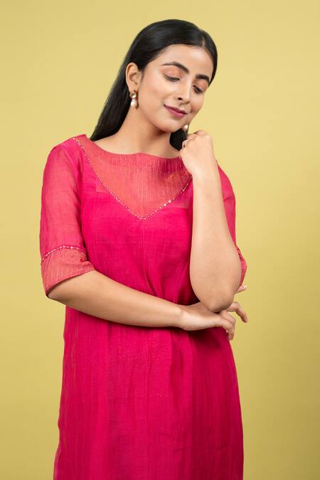 Buy_KKANYAAH_Pink Silk, Cotton Sequins, Beads, Zari Boat Neck Thread Embroidered Kurta Set _Online_at_Aza_Fashions
