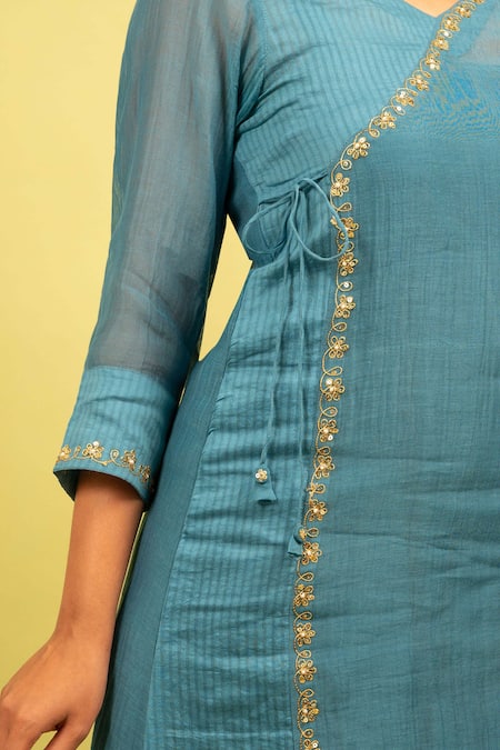 KKANYAAH_Blue Silk, Cotton Zari, Sequins V-neck Floral Border Embroidered Angrakha Set _at_Aza_Fashions
