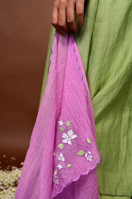 Shop KKANYAAH Green Handloom , Silk, Embroidery Keyhole Blossom Kurta Pant Set Online at Aza Fashions Shop_KKANYAAH_Green Handloom , Silk, Embroidery Keyhole Blossom Kurta Pant Set _Online_at_Aza_Fashions