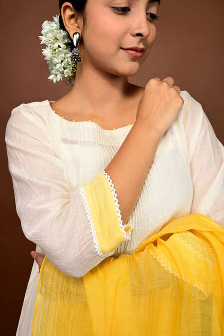 Shop_KKANYAAH_Off White Handloom , Silk, Threadwork Shaded Anarkali Pant Set _Online_at_Aza_Fashions
