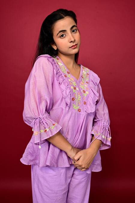 KKANYAAH_Purple V-neck Floral Hand Embroidered V Co-ord Set _at_Aza_Fashions