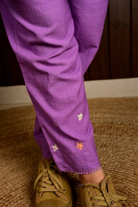 Buy_KKANYAAH_Purple Handloom , Embroidery Round Neck Floral Hand Pant Set 