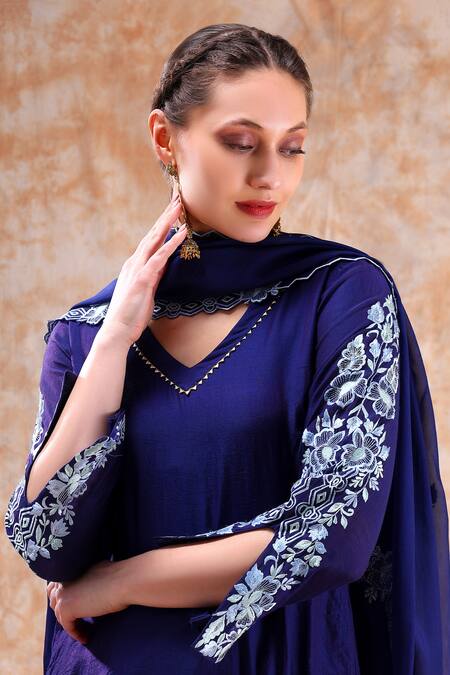 Buy Kefi Collections Blue Chanderi, Organza Embroidery V-neck Aditi Sleeve Anarkali Set Buy_Kefi Collections_Blue Chanderi, Organza Embroidery V-neck Aditi Sleeve Anarkali Set