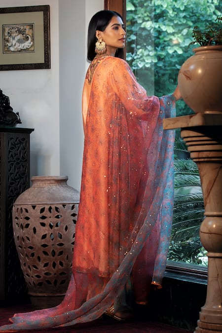 Shashank Arya Peach Organza, Chanderi, Crepe, Thread Swirl Asymmetric Kurta Dhoti Pant Set at Aza Fashions Shashank Arya_Peach Organza, Chanderi, Crepe, Thread Swirl Asymmetric Kurta Dhoti Pant Set _at_Aza_Fashions