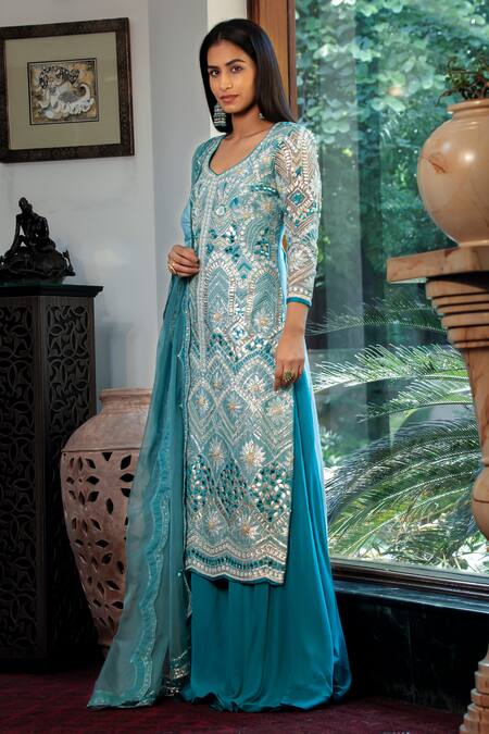 Shashank Arya Blue Organza, Chanderi, Crepe, Linen Embellished Floral Kurta Flared Pant Set at Aza Fashions Shashank Arya_Blue Organza, Chanderi, Crepe, Linen Embellished Floral Kurta Flared Pant Set _at_Aza_Fashions