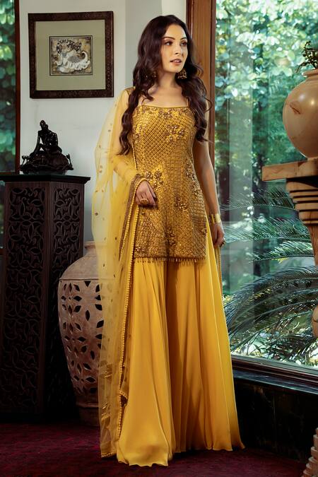 Shashank Arya Yellow Net, Crepe, Georgette, Linen Embellished Strappy Kurta Flared Pant Set at Aza Fashions Shashank Arya_Yellow Net, Crepe, Georgette, Linen Embellished Strappy Kurta Flared Pant Set _at_Aza_Fashions